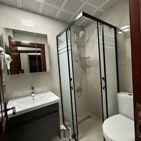 Hostel Marina Αττάλεια